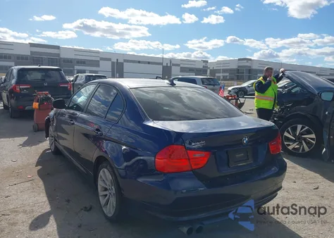 2011 BMW 328I из США, поврежденный, VIN WBAPH7G55BNN03799